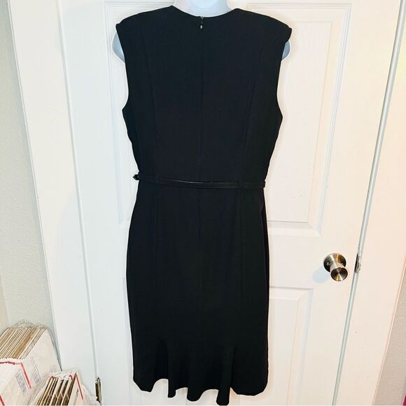 Peck & Peck LBD Sheath Mini Dress Sleeveless Design Crew Neck Belted Black 8 - Picture 7 of 11
